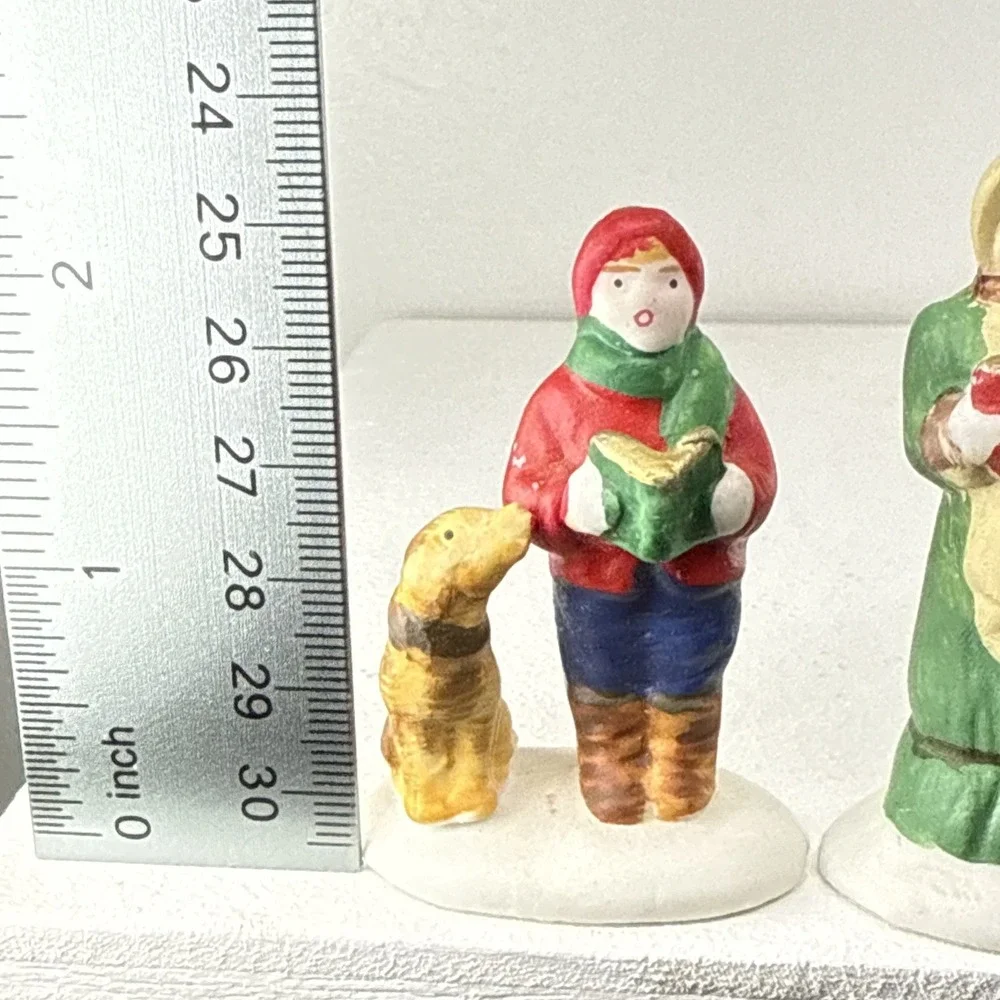 Vtg Lemax Christmas Village Accessories Set Of (3)‎ Carolling On the Common